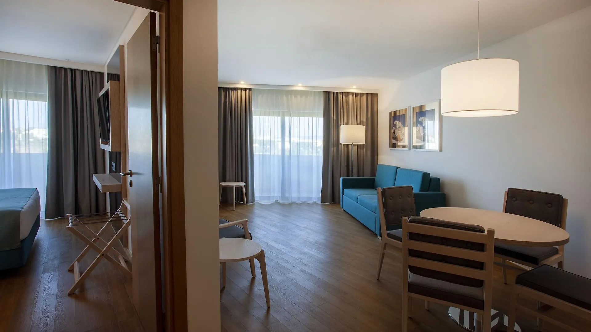 Turim Presidente Hotel Portimao 4*,  Portugal