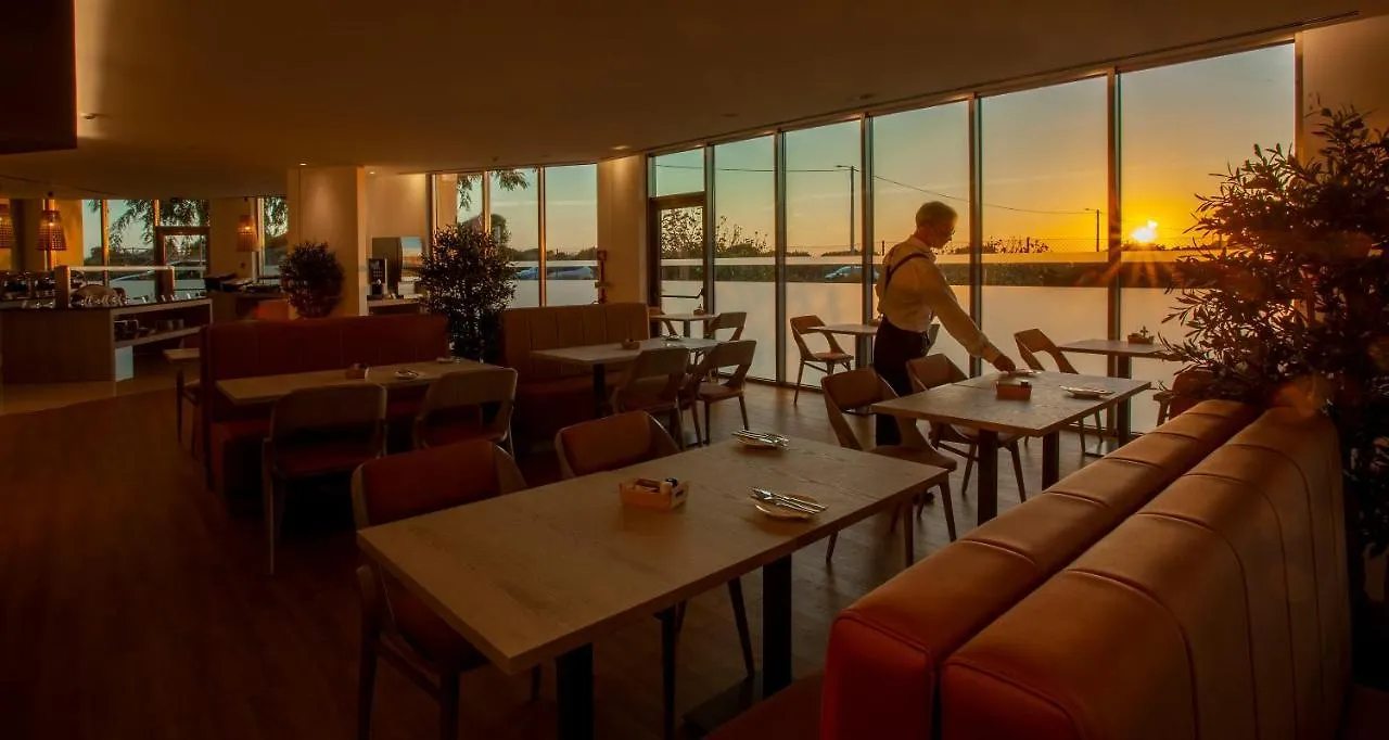 Turim Presidente Hotel Portimao 4*,  Portugal